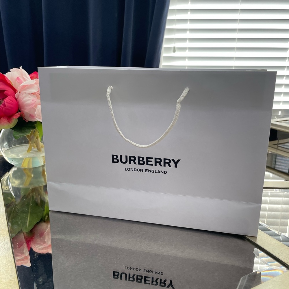 Burberry London White Gift Bag
